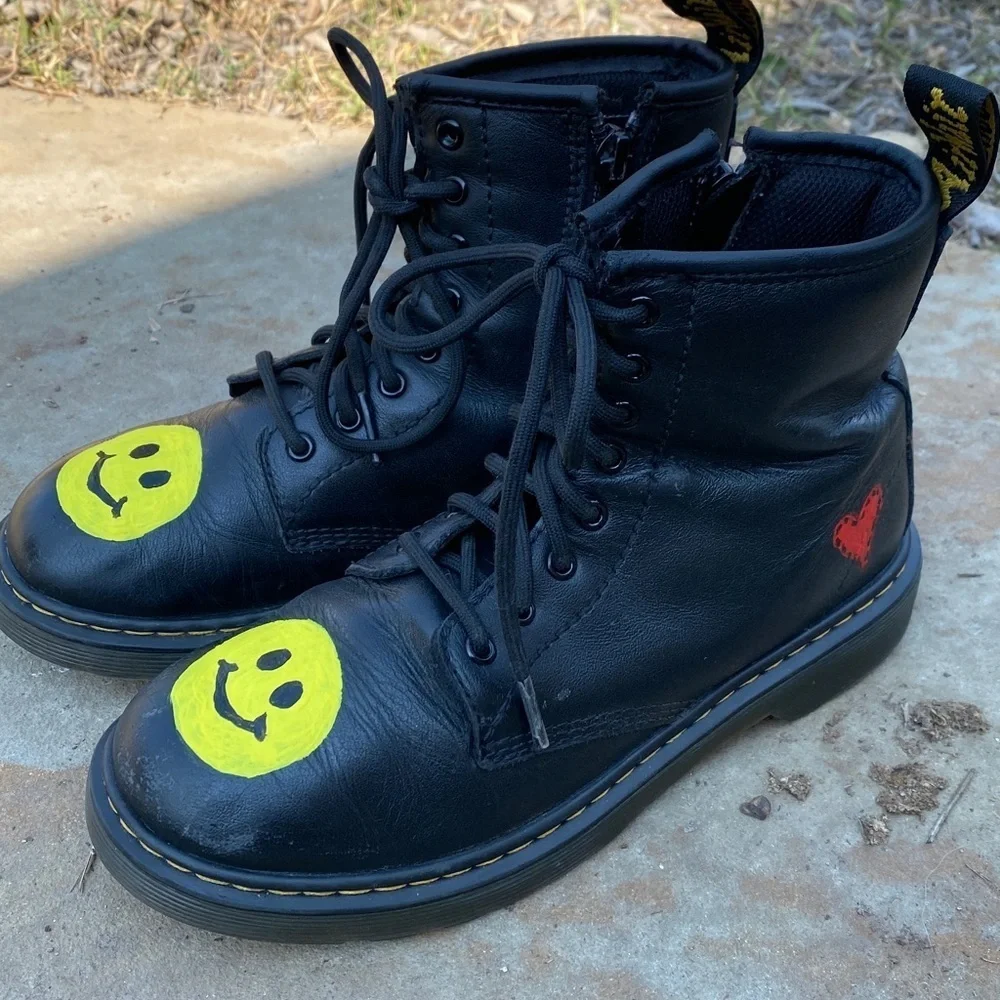 Dr. Martens 1460 combat boot lace up with side zip kids size 3 custom smiley 😊